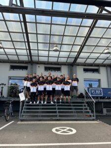 Stolzer Empfang der Deutschen und Australischen Wasserball-Nationalmannschaft im PURE Ludwigsburg